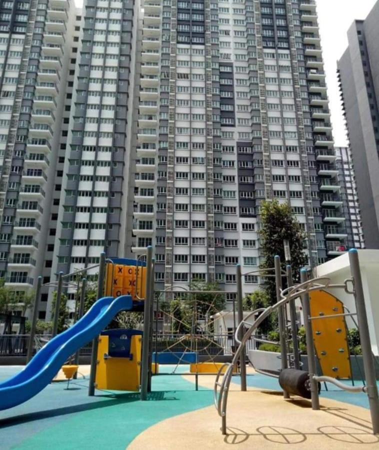 Cikta'Z Homestay Southville City Bangi Kampong Tangkas Zewnętrze zdjęcie