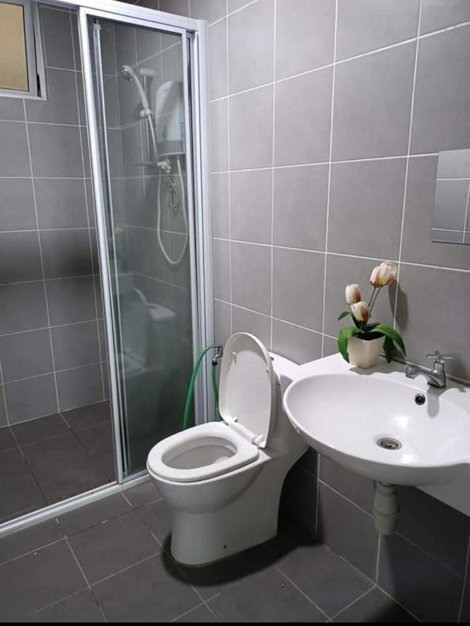 Cikta'Z Homestay Southville City Bangi Kampong Tangkas Zewnętrze zdjęcie